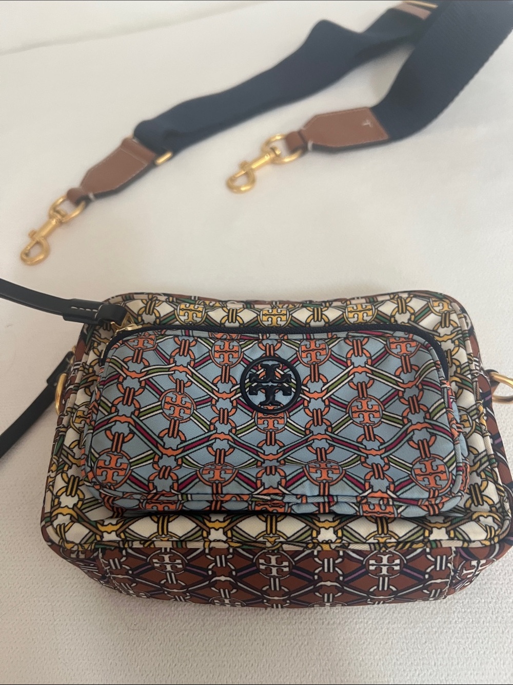 Tory Burch Geometric Printed Camera Crossbody in Blue and Brown